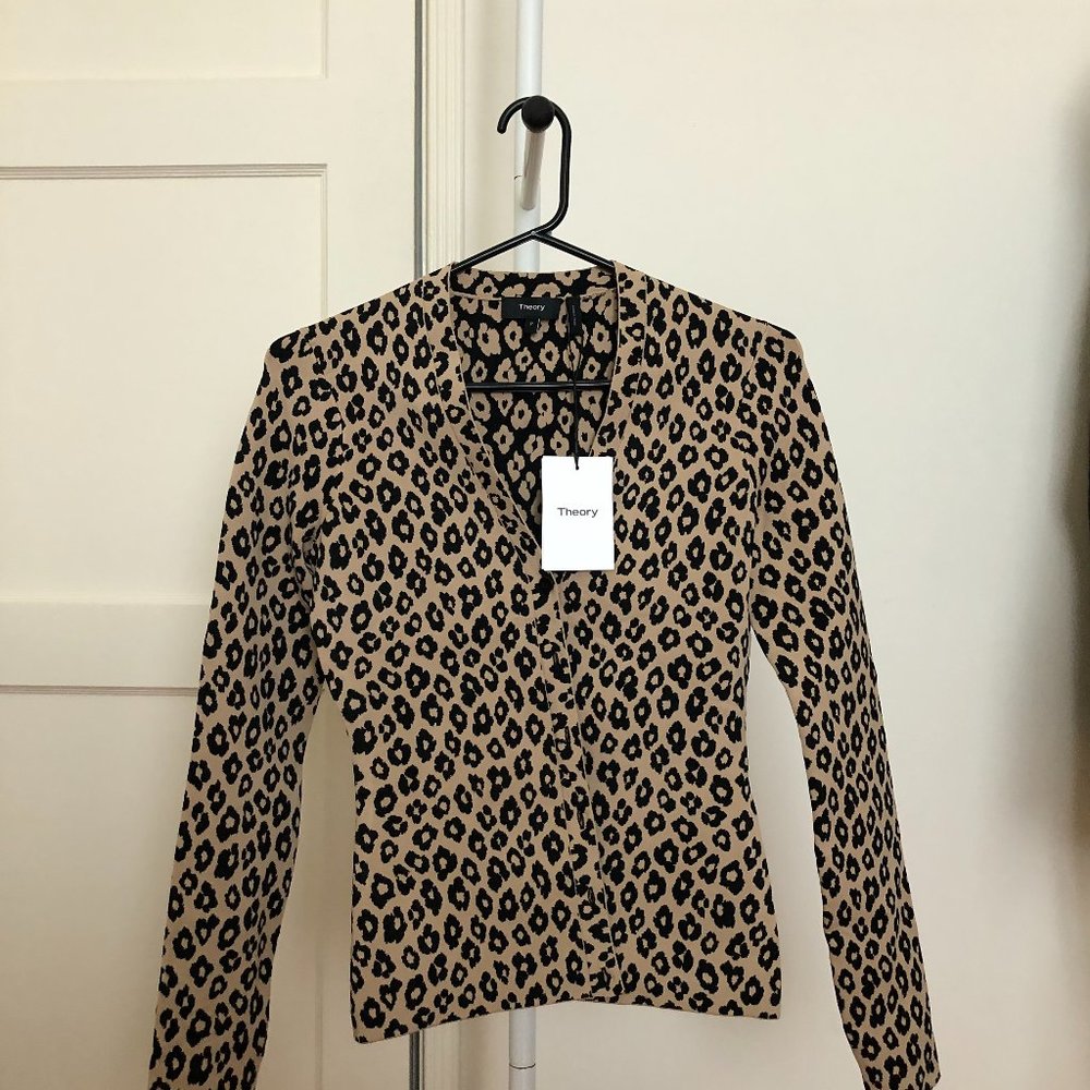 NWT Theory Cardigan in Leopard Knit Size P